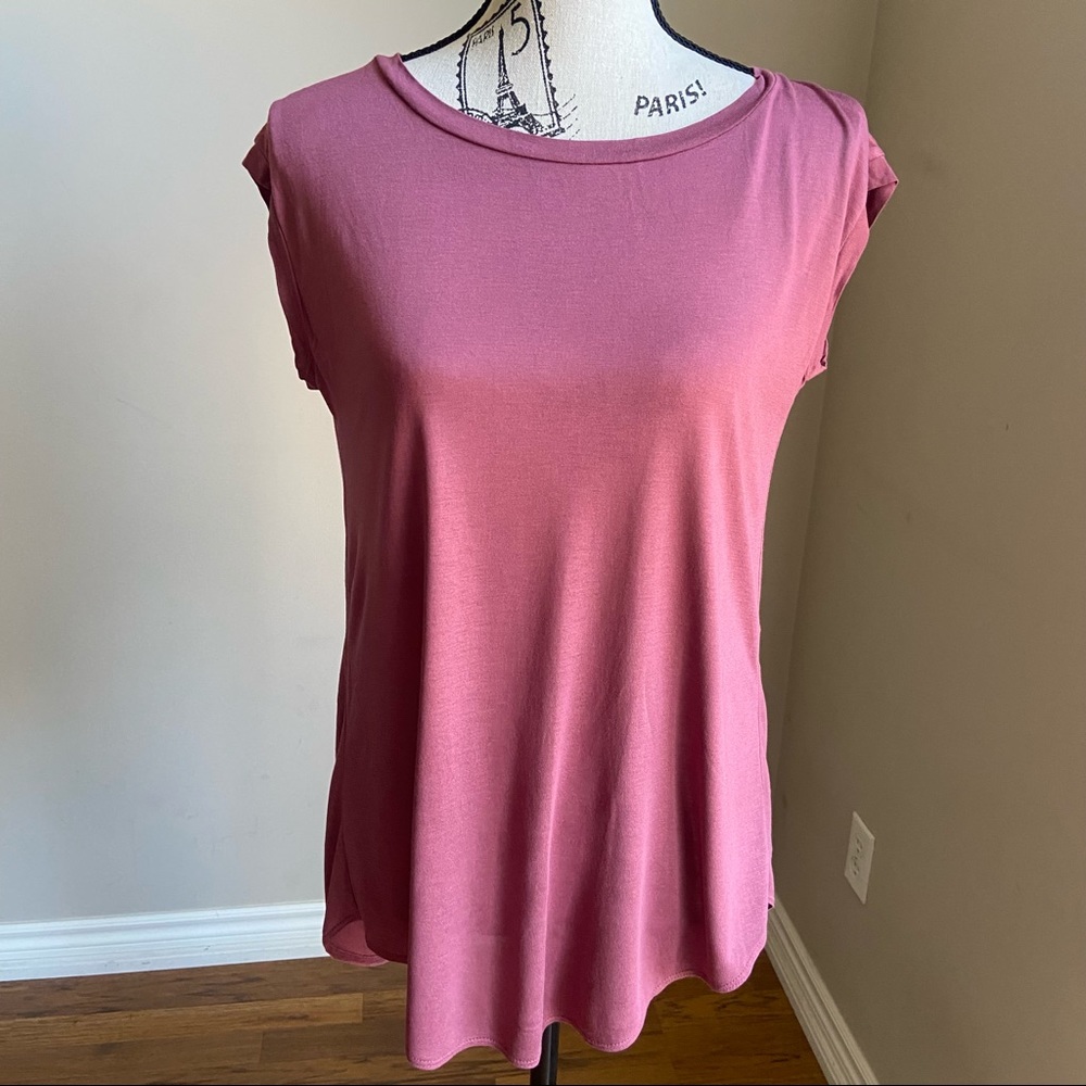 Aritzia Wilfred Split Back Anvers Tee XXS